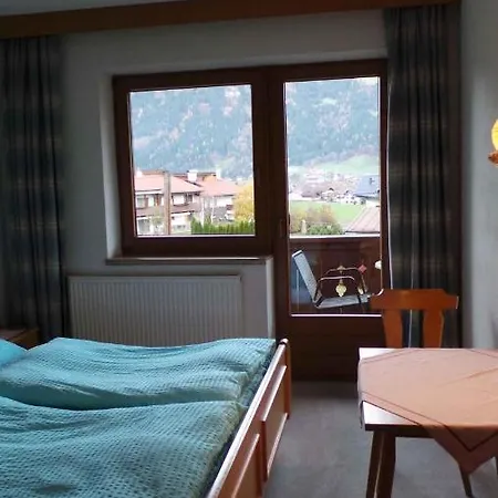 In Kaltenbach/zillertal 750 * Кальтенбах