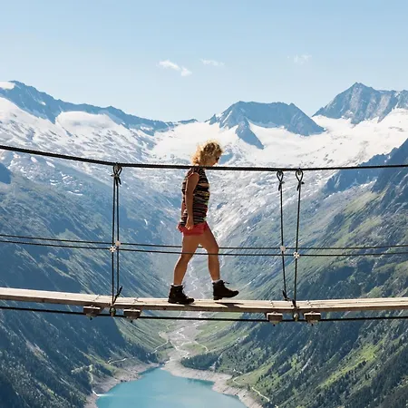 In - Zillertal 750 *